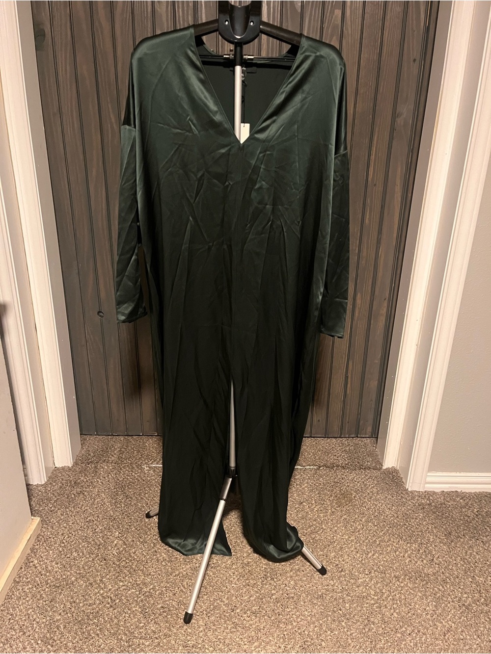 Banana Republic Dark Green Satin V-Neck Long-Sleeve Dress